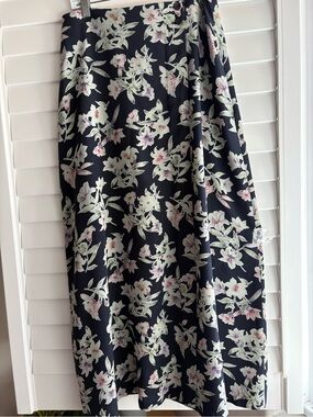 Jones New York Silk Black Maxi Skirt with Pale Pink & Cream Floral Print